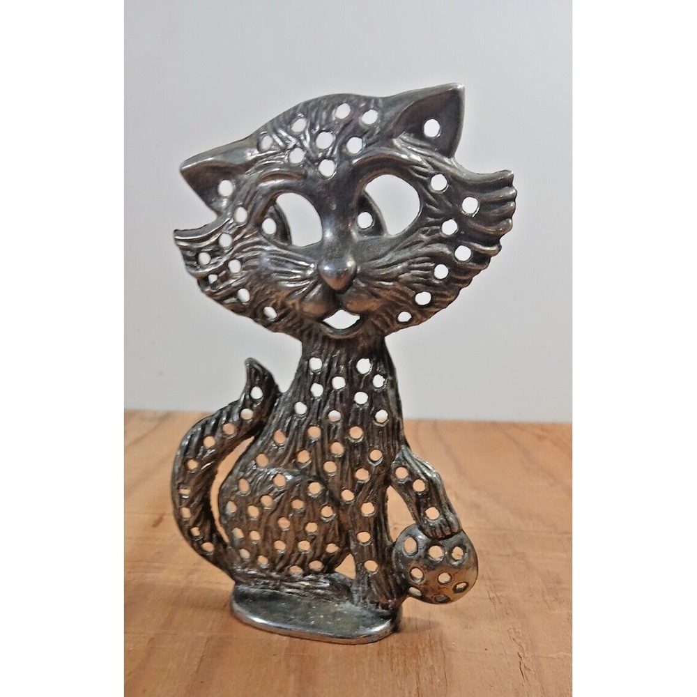 Vintage Cat Jewelry Display Silver Tone / Plate? Earring Holder Tray Display